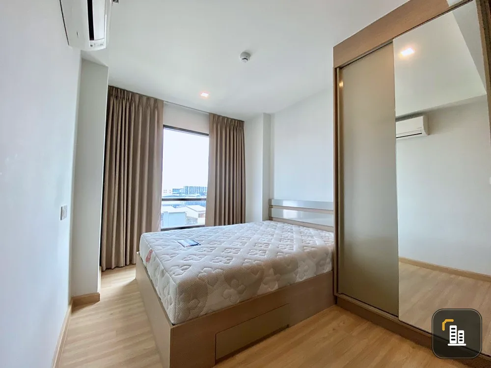 Condo for sale in Knightsbridge Sky City Saphan Mai, 9th floor, beautiful view, with furniture and electrical appliances.