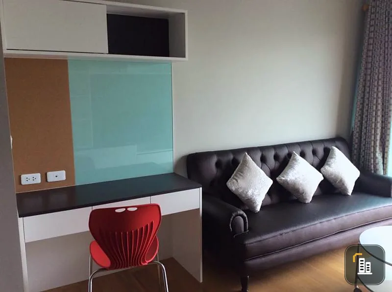Condo for rent, Noble Revent, Phayathai, near BTS, only 100 meters, area 49 sqm, 17th floor, fully furnished, ready to move in.