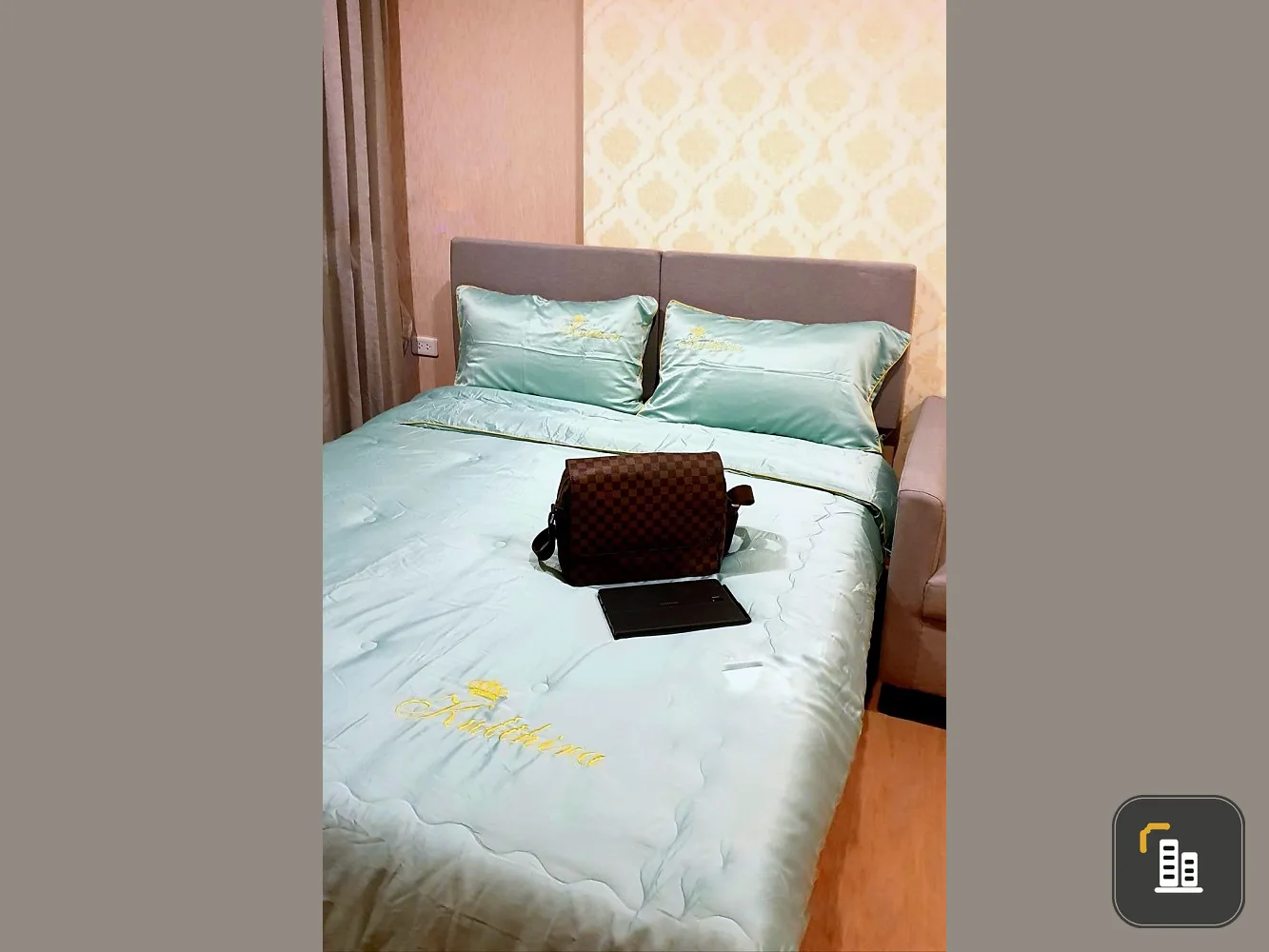 Condo Common TU for rent, very beautiful room, well decorated Stick to the wall in the whole room Don't miss out. Hurry up.