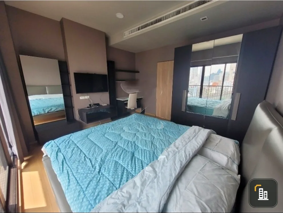 Sell/rent!! Condo Noble Revent, 12th floor (corner room), fully furnished, ready to move in. Don't miss it, hurry up and book now!!