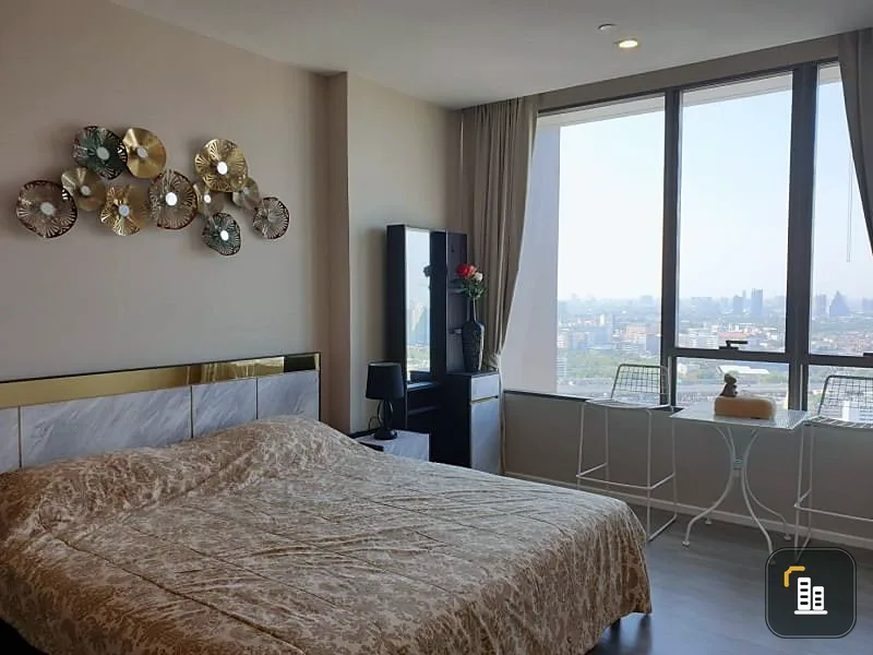 Condo for rent, 333 Riverside, 35th floor, beautiful room, excellent view, north view, overlooking the river from the bedroom, very beautiful
