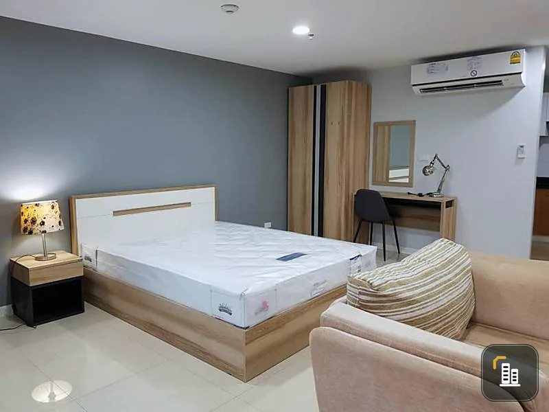 For Rent Rent "Noble House Phayathai"Large Studio 45 sq.m. 24fl.**Only 18,000 Baht**