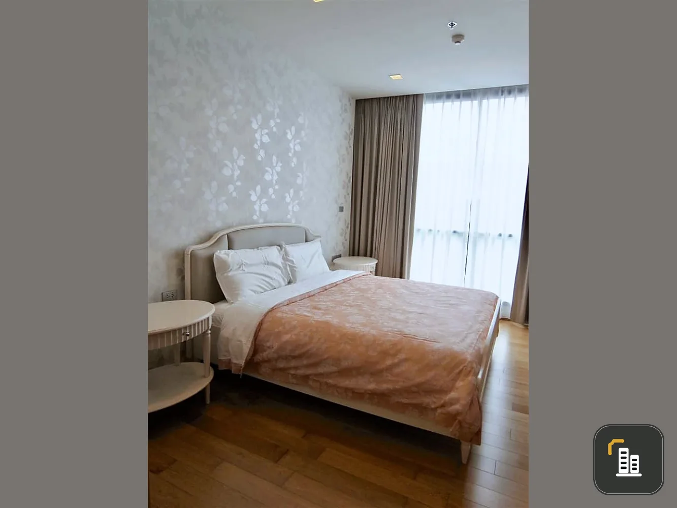 Condo for rent, Hyde Sukhumvit 13, near BTS, ready to move in, 2 bedrooms, wide area, don't wait!!