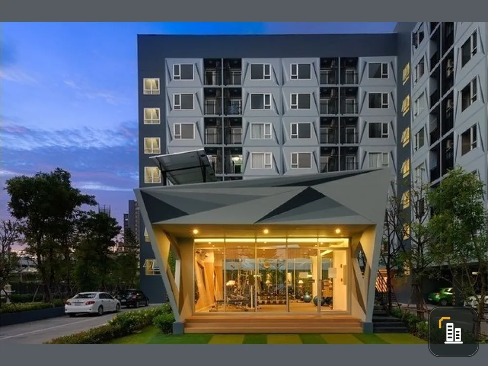 Sale Plum Condo Extra Rama 2 Carry your bag and ready to move in. Urgent, first come first serve!!!