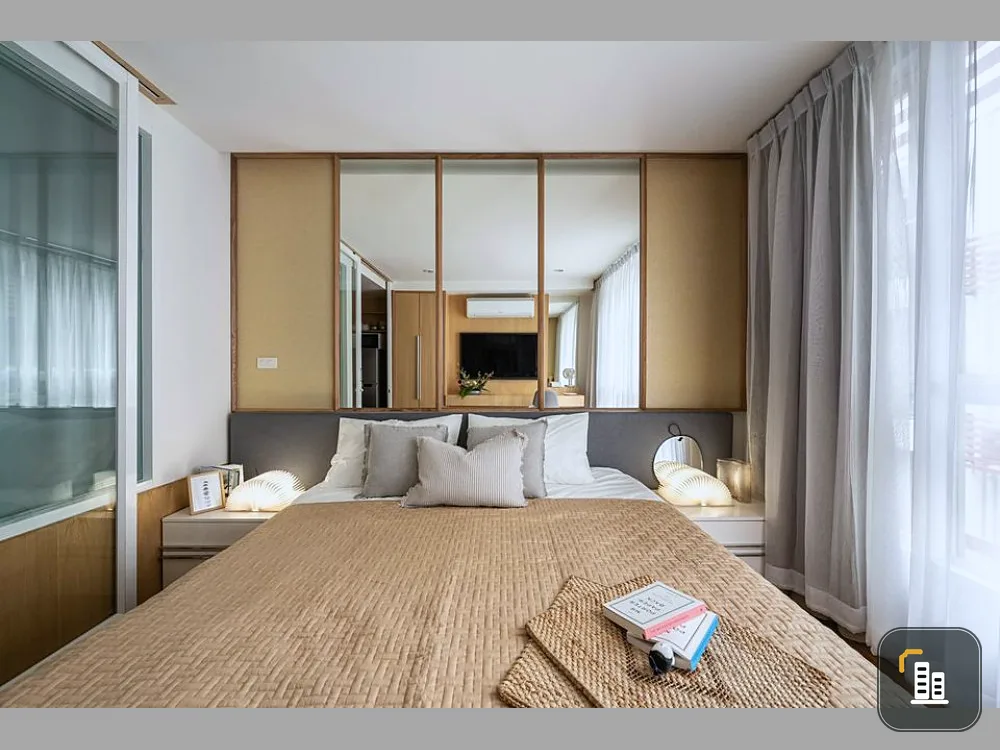 Condo for rent, 15 Sukhumvit Residence, beautiful room, complete electrical appliances Ready to move in, good price, don't wait!