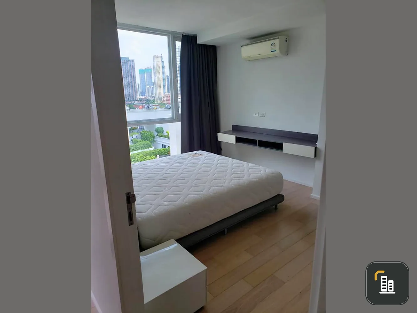 Condo for rent, 15 Sukhumvit Residences, ready to move in, fully furnished, convenient transportation, near BTS, do not miss!!