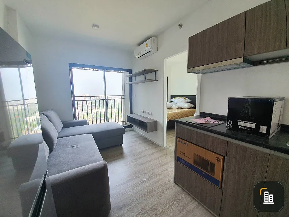 Quick sale!! Condo Kensington, Sukhumvit-Thepharak, 21st floor, city view, built-in furniture, ready to move in, good price, don't miss it.