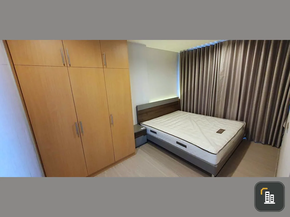 Condo for rent Life Sukhumvit 62, corner room, city view, near BTS Bang Chak, book now!!