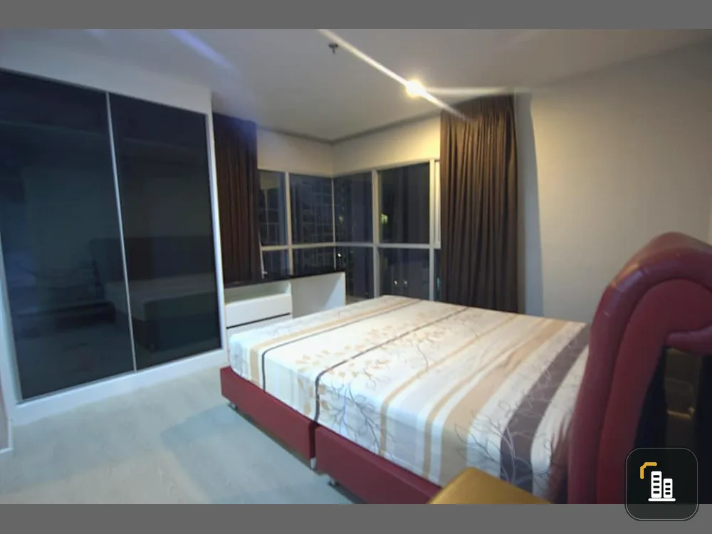 Condo for rent, Aspire Rama 9, convenient transportation, ready to move in. Don't wait.