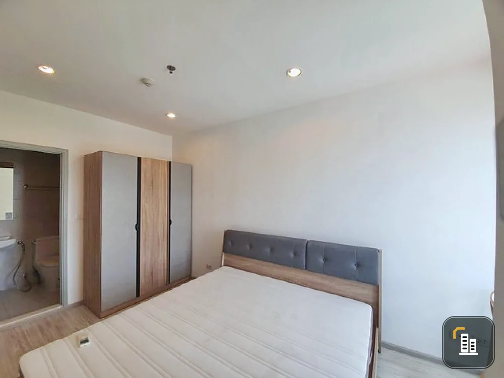 Urgent sale, Ideo Mobi Sukhumvit Eastgate condo, near BTS Bangna, set up facilities, book now!!