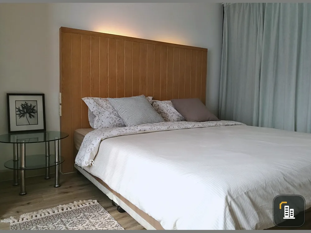 For rent, The Trendy Condominium, in the middle of the city, convenient to travel, can't miss it