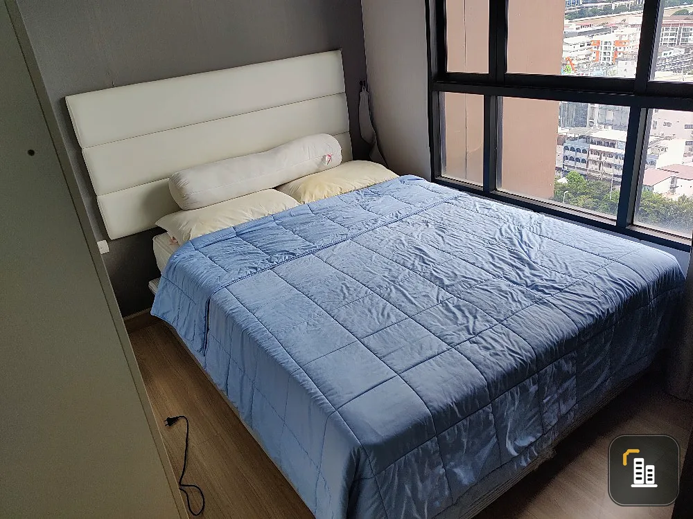 Condo for sale, Urbano Absolute Sathorn-Taksin, 18th floor, fully furnished and electrical appliances.