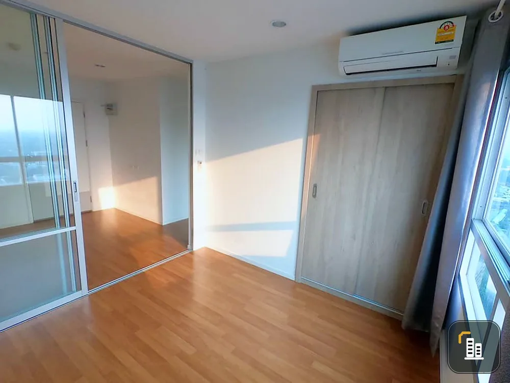 Condo for rent, Lumpini Place Borommaratchachonnani-Pinklao, empty room with air conditioner, water heater, be quick, don't be slow !!