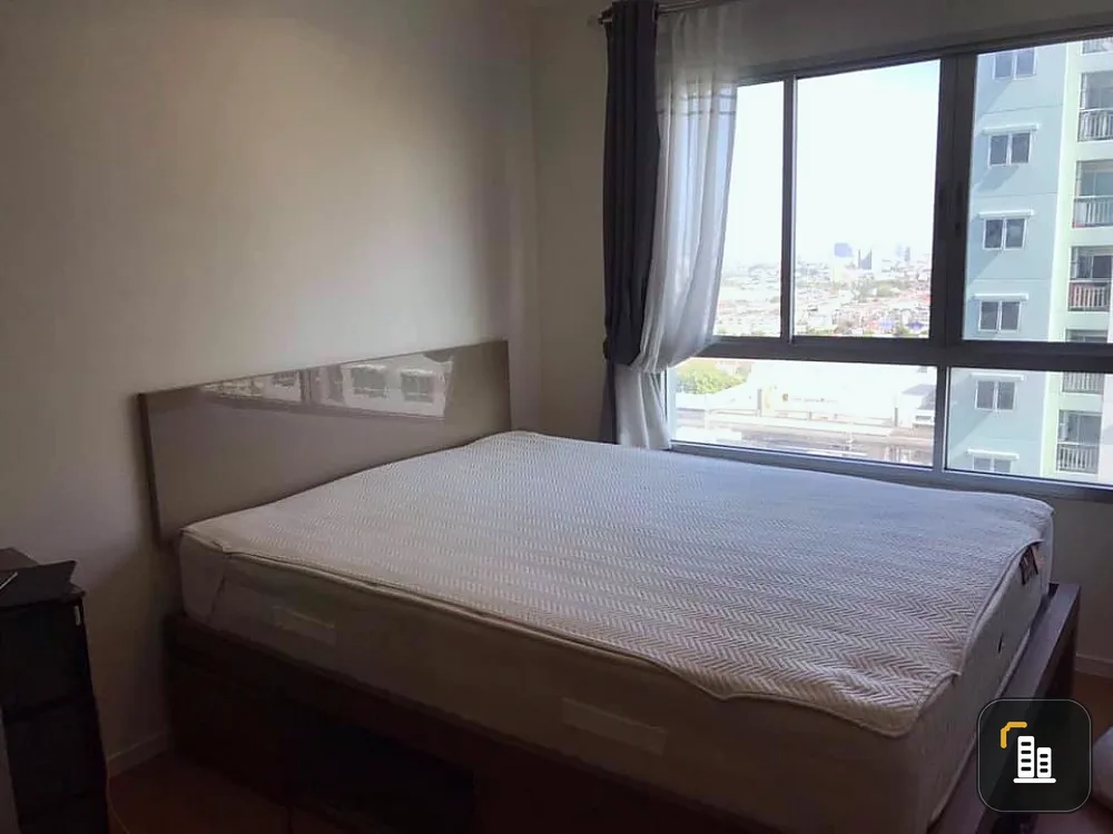Sale Lumpini Park Rattanathibet-Ngamwongwan. The room is as beautiful as anyone else. Have a great view of the train Book and you won't be disappointe