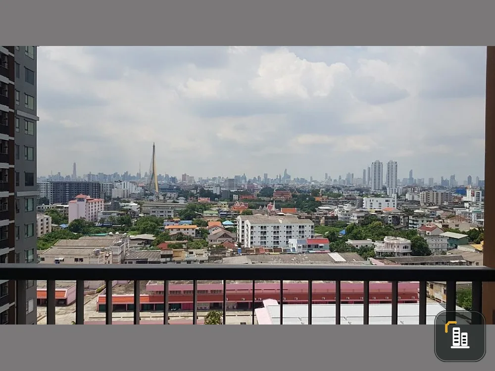 Condo for sale Life Pinklao, empty room, high floor, beautiful view, miss it and you will regret !!