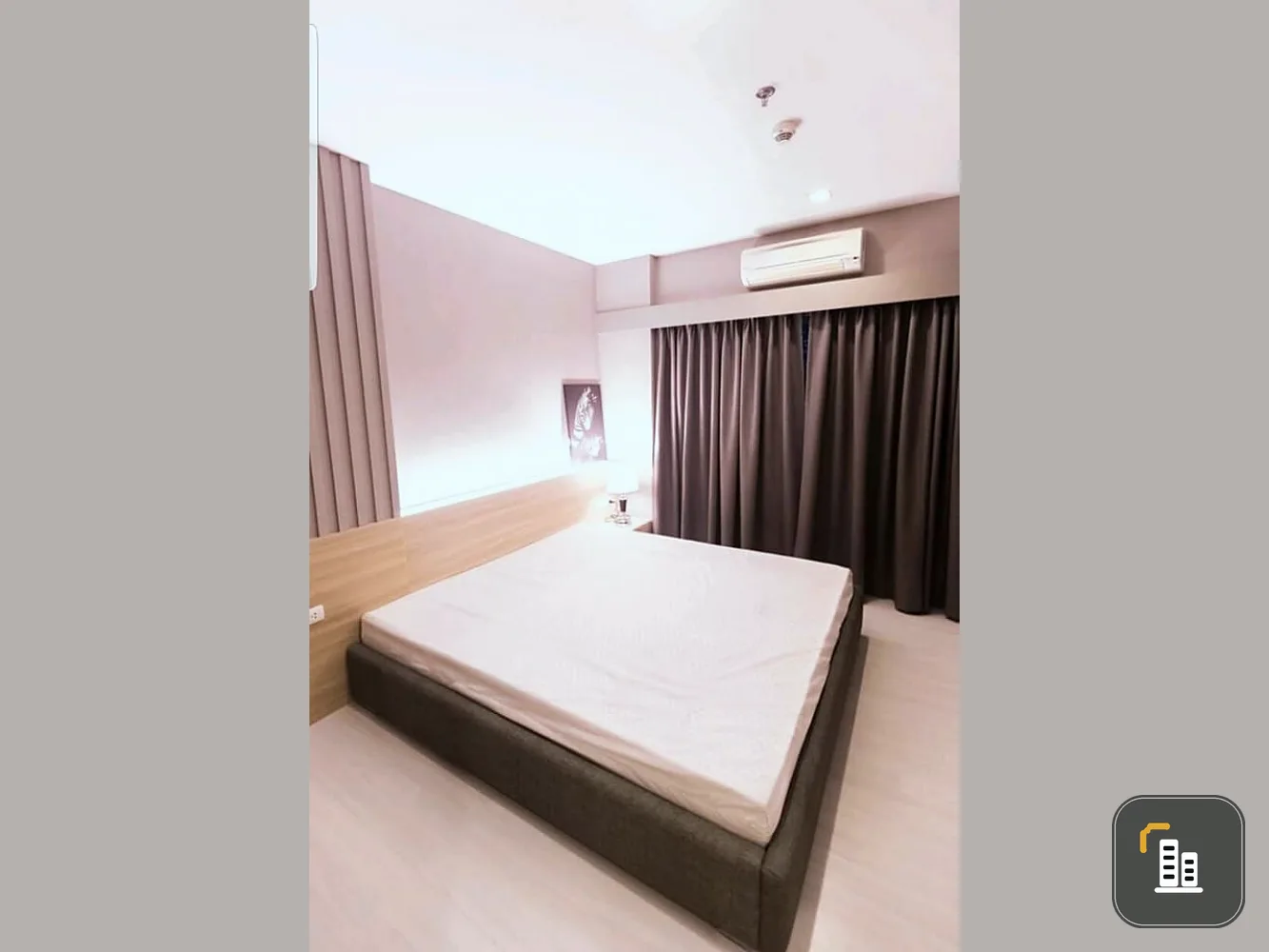 Urgent Sale Condo The Room Ratchada-Ladprao. Pool view near MRT Ladprao, don't be slow, book now!!