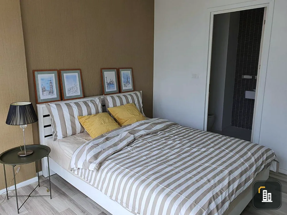 Sale The Key Prachachuen, 11th floor, beautiful city view, pool view. with furniture and electrical appliances