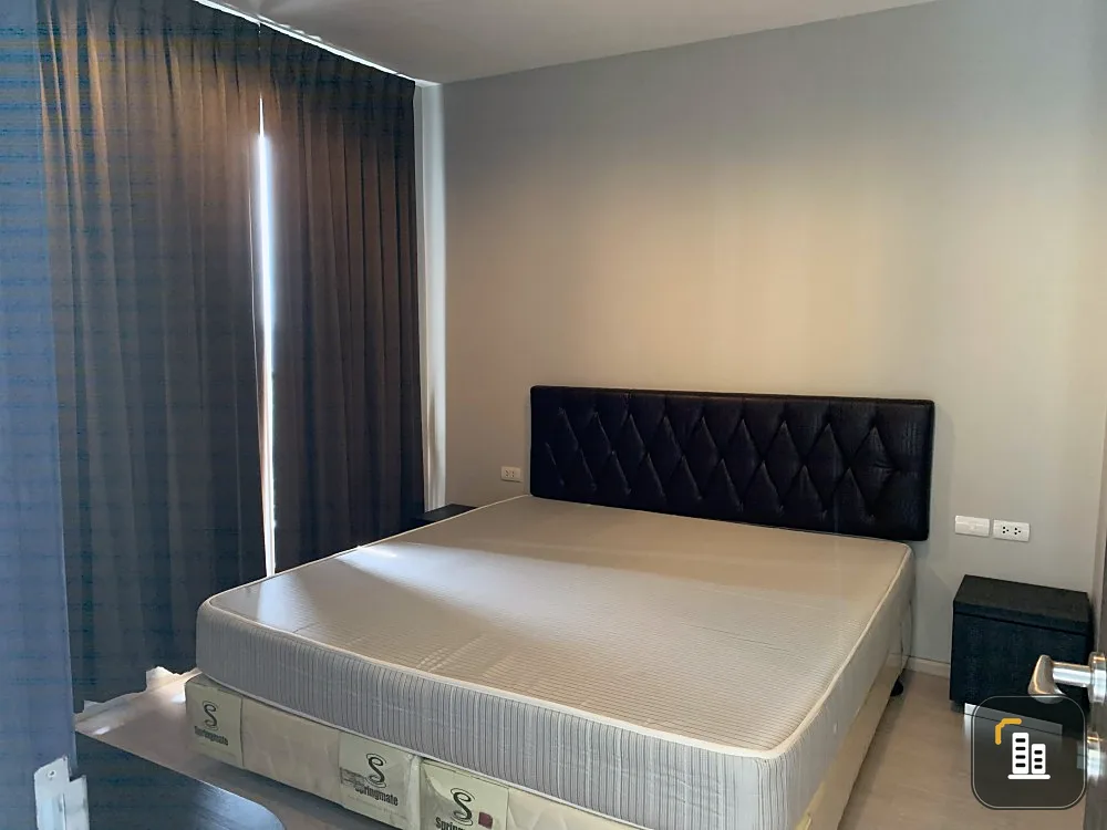Condo for sale, Rhythm Sukhumvit 44/1, luxury condo, next to BTS, wide room, ready to move in, friendly price, don't wait, hurry and book now!
