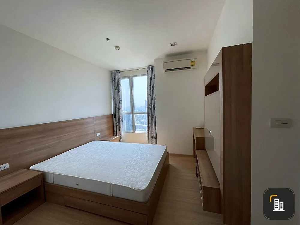 Condo for sale, Rhythm Sukhumvit 50, 34th floor, river curve view (Bang Krachao), beautiful room, ready to move in. Hurry up to grab it!!