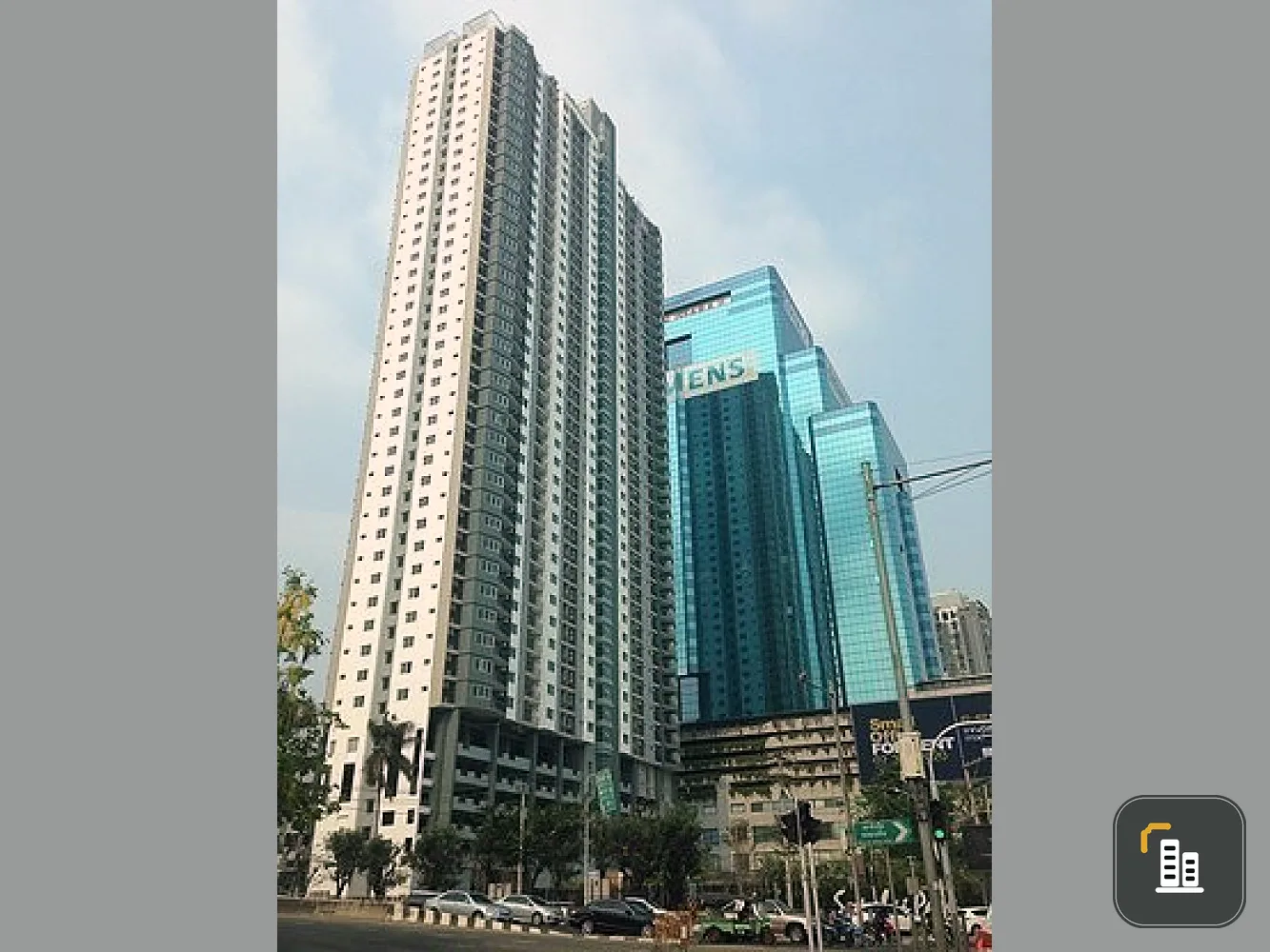 Quick sale, Supalai Park Ekkamai-Thonglor condo, good location, in the heart of the city, near shopping areas, do not miss!!