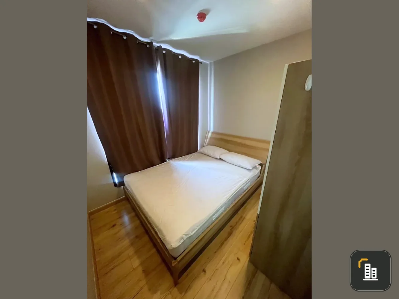 Selling Brix Condominium, 16th floor, size 25 sq m. New room. You can reserve it as the owner immediately.