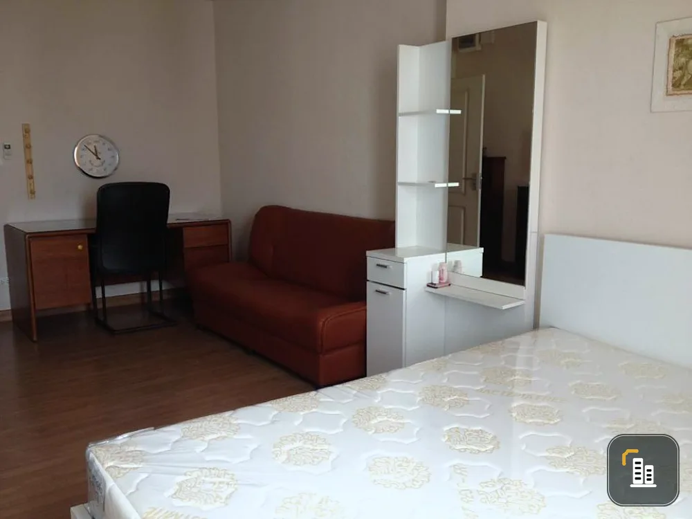 Urgent for sale, the tree condo, Bang Pho Station, studio room, high floor, good fit Complete electrical appliances. If interested, hurry up.