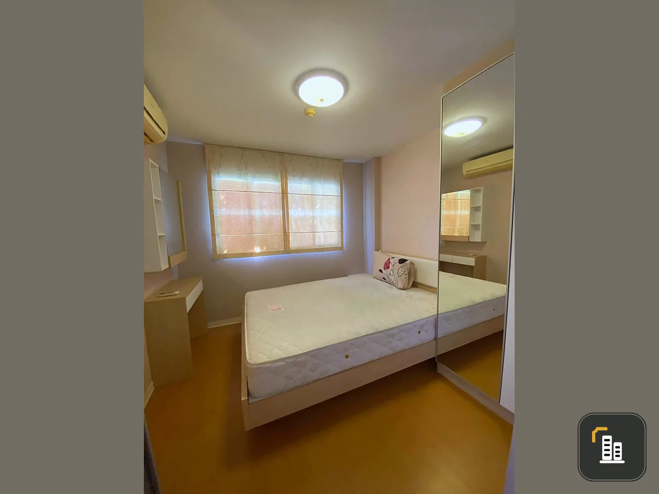 Sale Lumpini Condo Town Rattanathibet Studio room, beautiful room like new Divided into clear proportions, do not miss booking