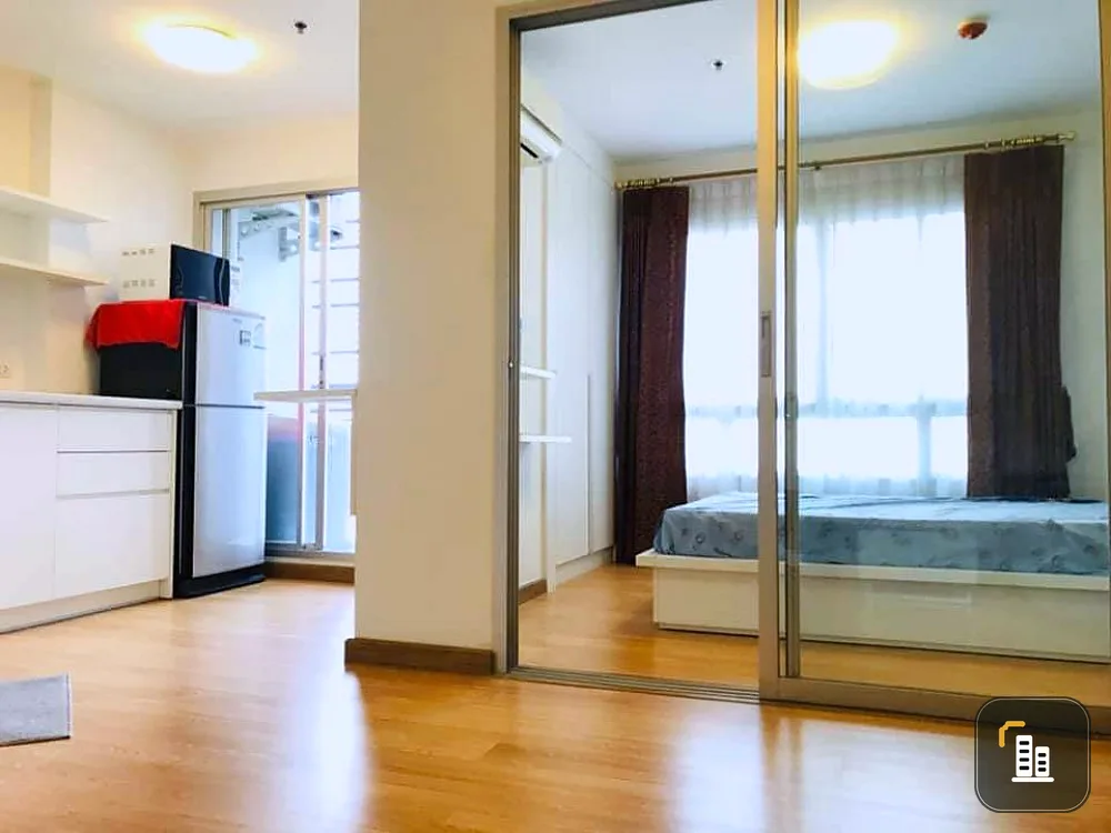 Condo for sale, The Trust Residence Pinklao (Borommaratchachonnani), fully furnished, pool view, book now !!