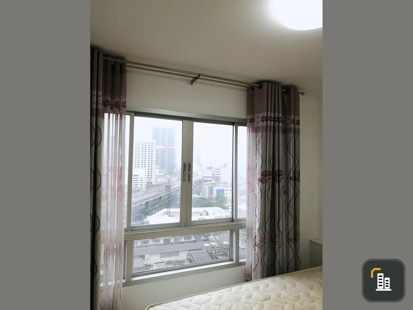 Condo for sale The Trust Residence Pinklao (Borommaratchachonnani) fully furnished. First come first serve!!