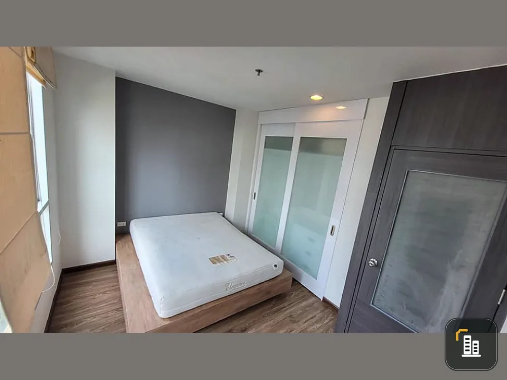 Life @ Ratchada Ladprao 36 for sale, 1 bedroom, 1 bathroom, 7th floor, size 35 sq m. Price is not strong. Hurry up to reserve before it's gone.