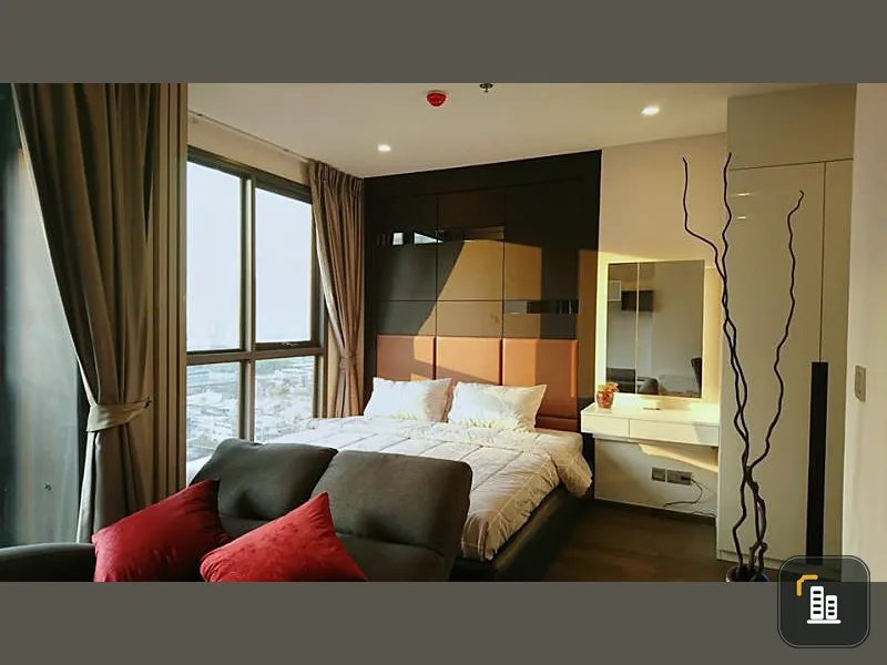 Hurry up. Rent Condo Ideo Q Siam-Ratchathewi. This way. Beautiful room. Very nice.