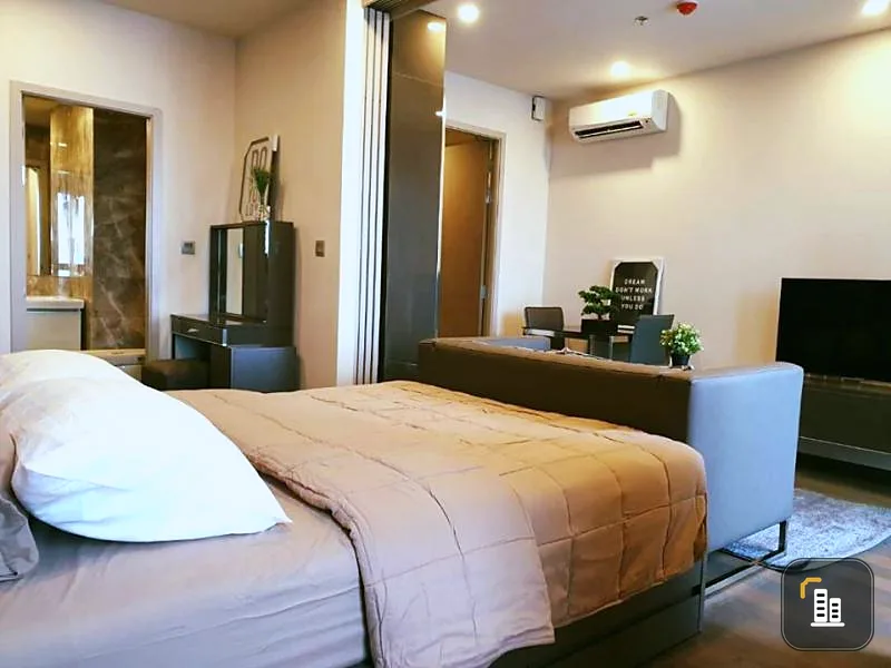 Ideo Q Siam-Ratchathewi for rent, new room, fully furnished. If interested, hurry up.