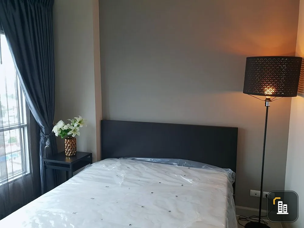 Room for rent at Aspire Ngamwongwan, nice room with full facilities Hurry up and book now. Don't wait.