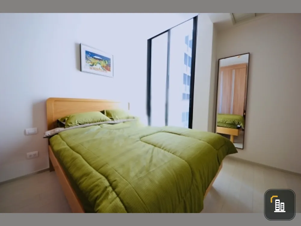 Condo for rent, Noble Ploenchit, near BTS, convenient transportation, don't wait