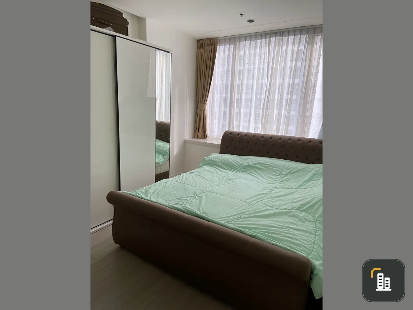 Urgent sale, T.C. Green Condo, furniture is ready to move in, good location, do not hesitate, book now!!