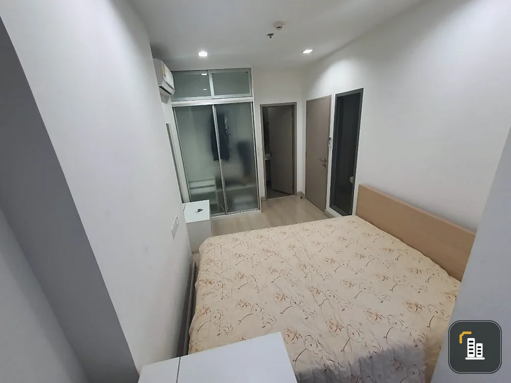 Condo for sale, Ideo Mobi Sukhumvit, 20th floor, Building A, pool view. Fully furnished, ready to move in. Buy now!!