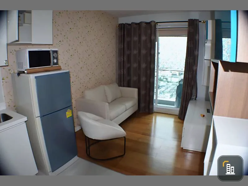 Condolette Ize Ratchat for rent, fully furnished. The air is fresh because there is a flower garden nearby. have to move like this