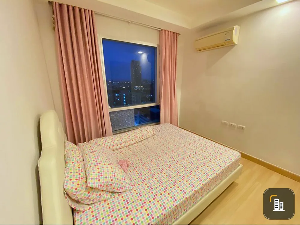 Condo for sale, True Thonglor, corner room, 17th floor, magnificent view, complete here You can just carry a bag and stay cool.