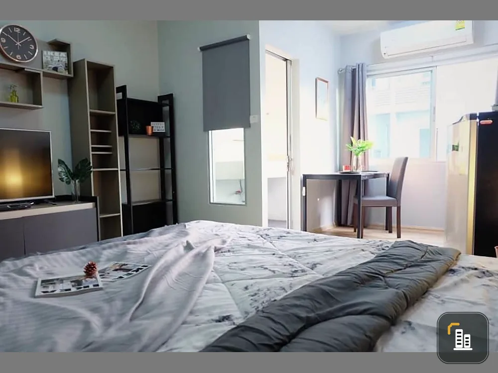 Condo for sale, A Space Sukhumvit 77, 7th floor, corner room, pool view, good atmosphere, ready to move in, convenient to travel, don't miss it.