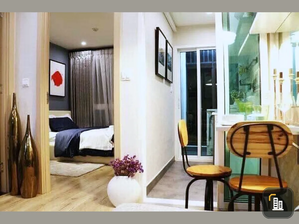 The price of wallets fluctuates. Very cute decoration, eyes eye, sell/rent Budget Condo Tiwanon, cheap for both buy and rent...