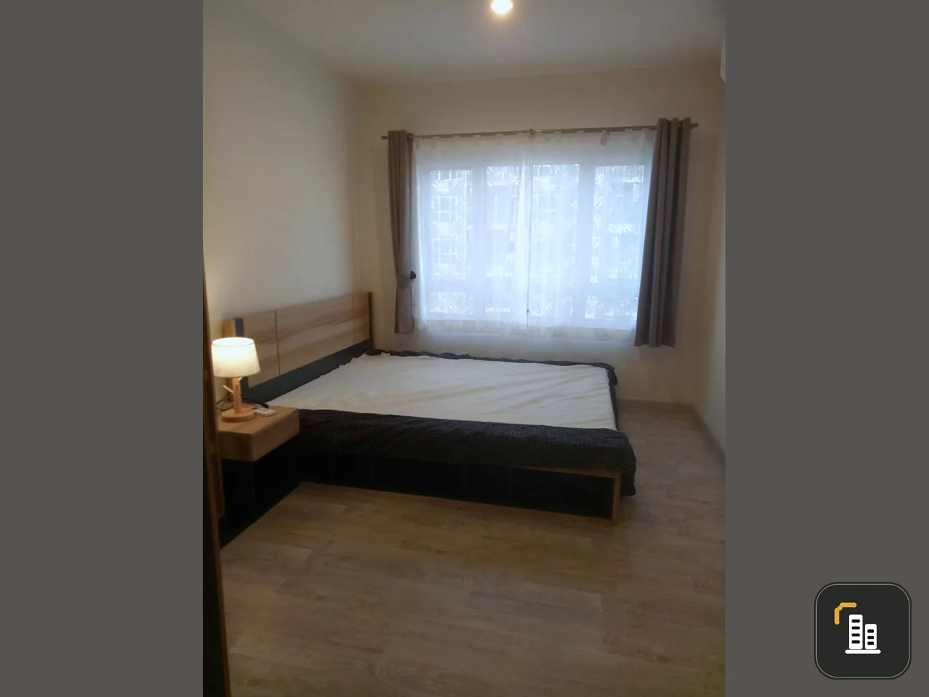 For rent, Manor Sanambinnam, nice room, comes with furniture, complete with electrical appliances Let me tell you that don't miss it.