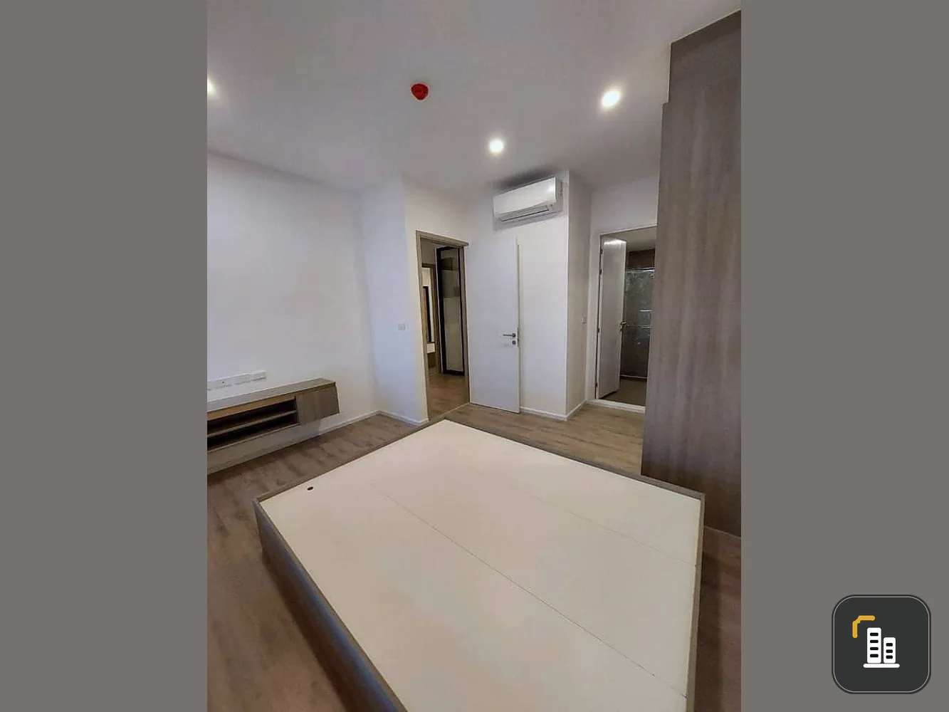Condo for sale, Knightsbridge Sukhumvit-Thepharak, high floor, beautiful view, cheap price!!