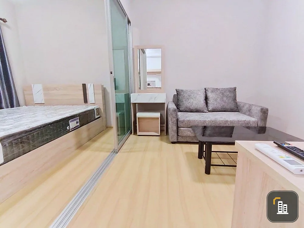 For sale or rent Plum Condo Chaengwattana Station Phase 3, Building C, 5th floor, fully furnished, ready to move in, reasonable price, don't miss out.