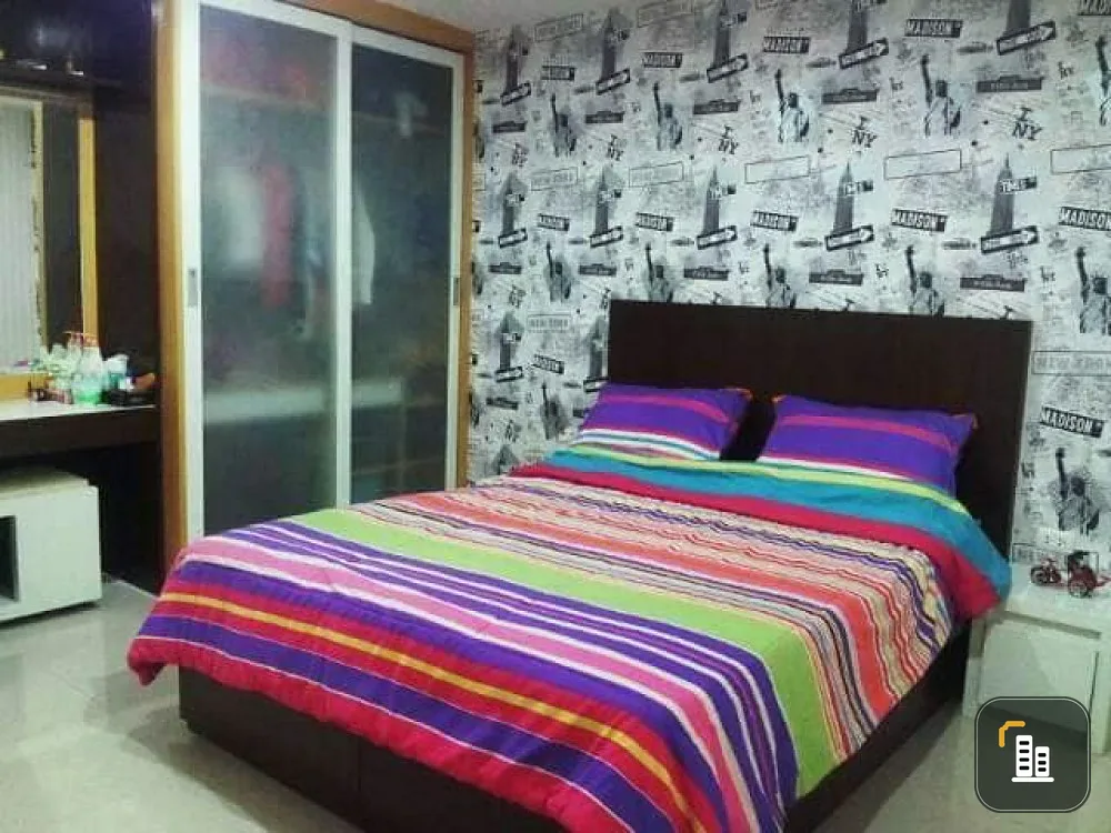 Sale The Green Condo 2 near BTS Punnawithi, 2 bedrooms, 5th floor, ready to move in. Don't wait.