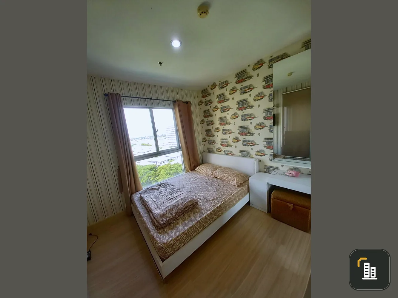 Sell/Rent The Parkland Srinakarin Lakeside, pool view, fully furnished, don't wait.