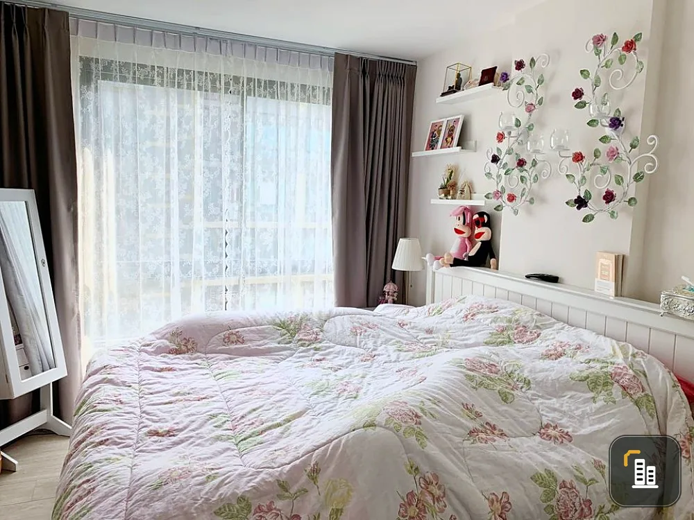 For sale, for rent!! Condo Metrolux Phaholyothin-Sutthisan, fully furnished, city view, private, hurry to book now!!