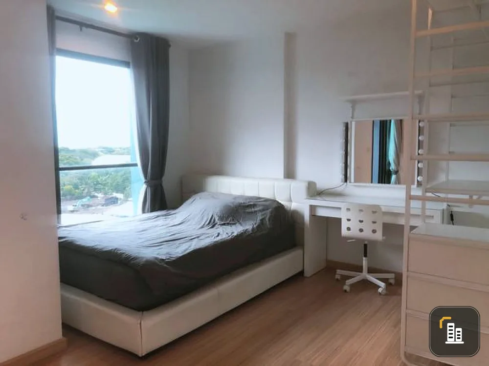 For Sale The Base Rama 9 - Ramkhamhaeng, 7th floor, pool view, beautiful room with furniture and electrical appliances.