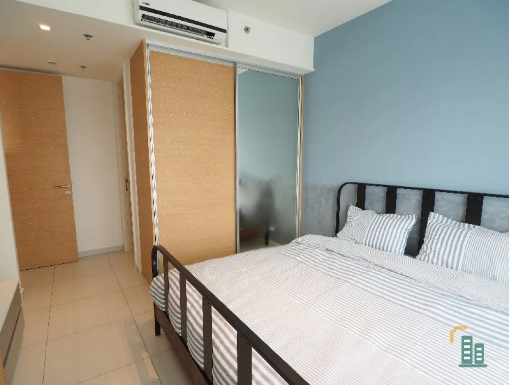 Sell, rent!! Condo The Loft Ekkamai, 6th floor, good location, convenient transportation, fully furnished, good price, hurry to book!!