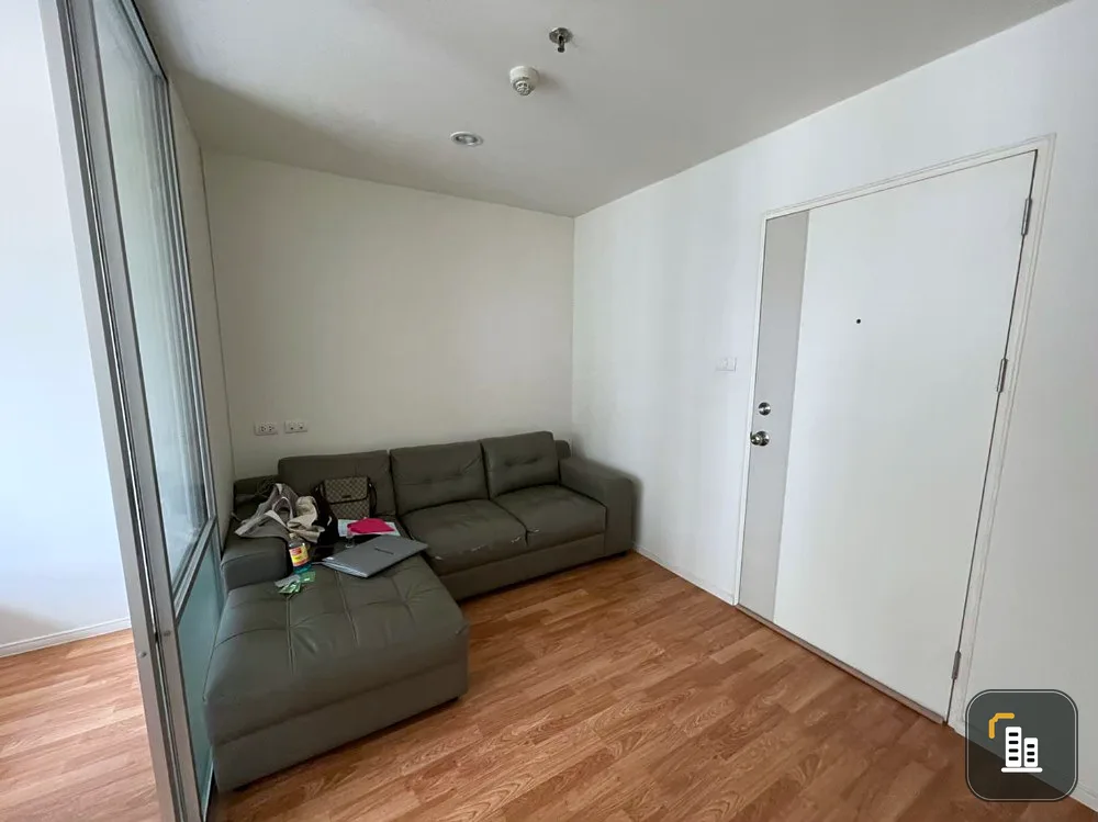 Sale Lumpini Park Petchkasem 98, 10th floor, Building B, partitioned room Airy room. Very nice. Book now.