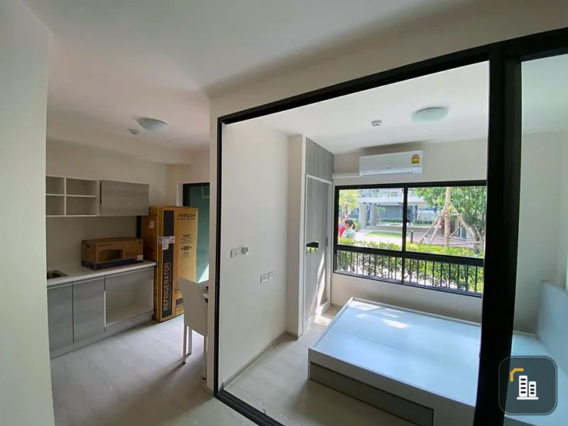 Urgent sale, Grene Donmuang Songprapha, 1st floor, Building C, pool and garden view, you can walk and see the view easily.